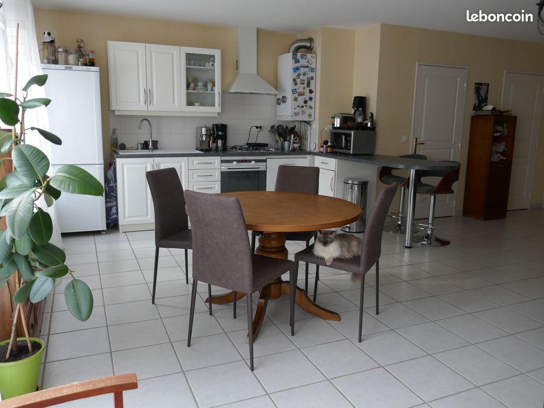 Appartement 4 pièces 88 m² · à Sainte-Foy-lès-Lyon · 88 m² · 1 410 €