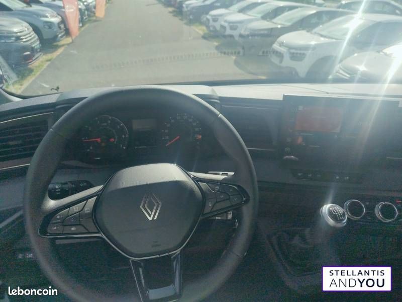 Renault Master FOURGON FG BLUE DCI 130 L3H2 3T5 TR EXTRA (image 2)