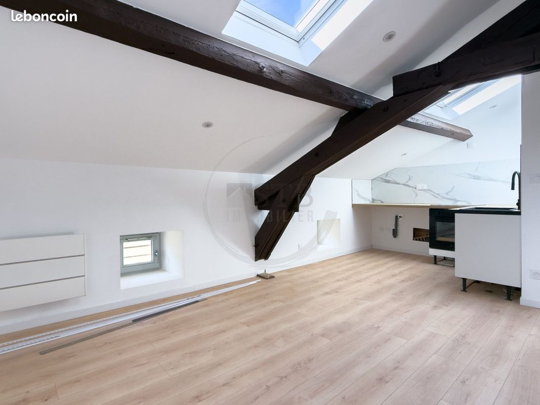 Appartement 2 pièces 27 m² · à Aubenas · 27 m² · 495 €/mois