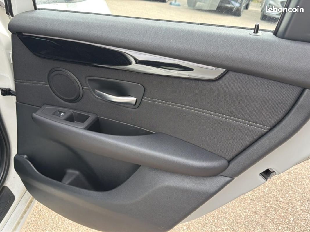 BMW SERIE 2 ACTIVETOURER (f45) 216d 116 sport (image 23)