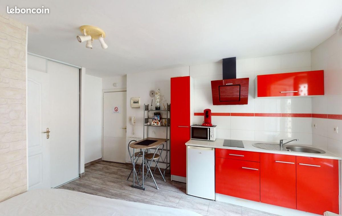 Appartement 1 pièce 14 m² · à Rodez · 14 m² · 380 €