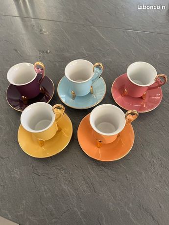 2 tasses et soucoupes en porcelaine Tzigane Geneviève Lethu Paris 1992 - Arts de la table