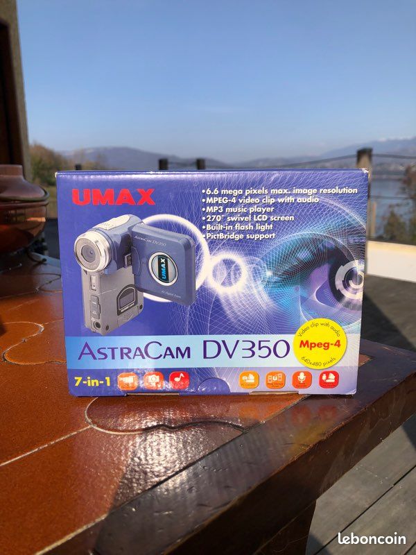 Caméscope Umax modèle Astracam DV350 neuf (image 2)