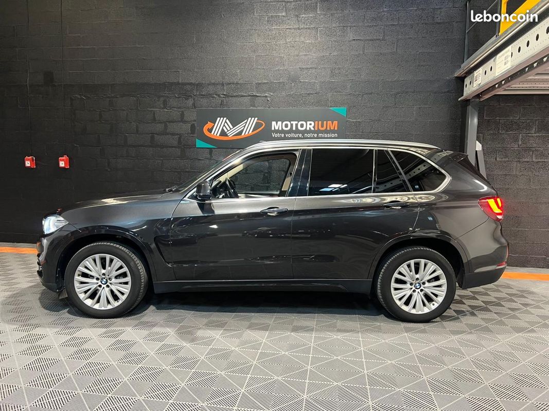 BMW X5 Exclusive - sDrive 25d -7pl F15 - TO - SUIVI - H/K - CAM 360° - HUD - SIEGES CHAUFFAN (image 2)