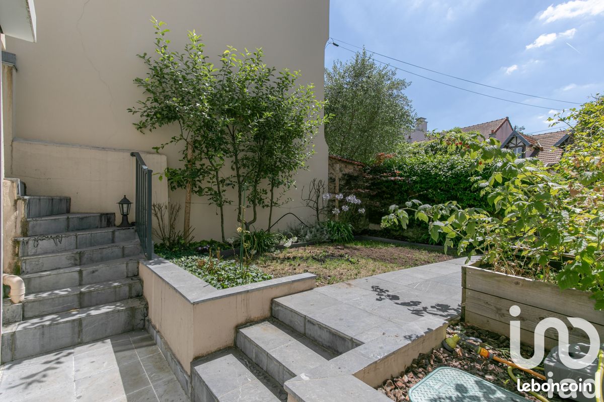 Maison a louer nogent-sur-marne - 6 pièce(s) - 133 m2 - Surfyn