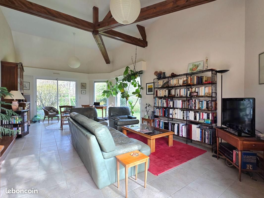 Maison 6 pièces 175 m² · à Saint-Lambert-la-Potherie · 175 m² · 404 000 €