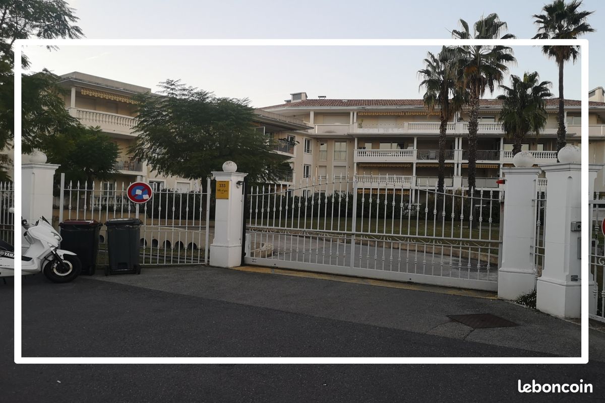 Parking 13 m² · à Vallauris · 13 m² · 31 000 €