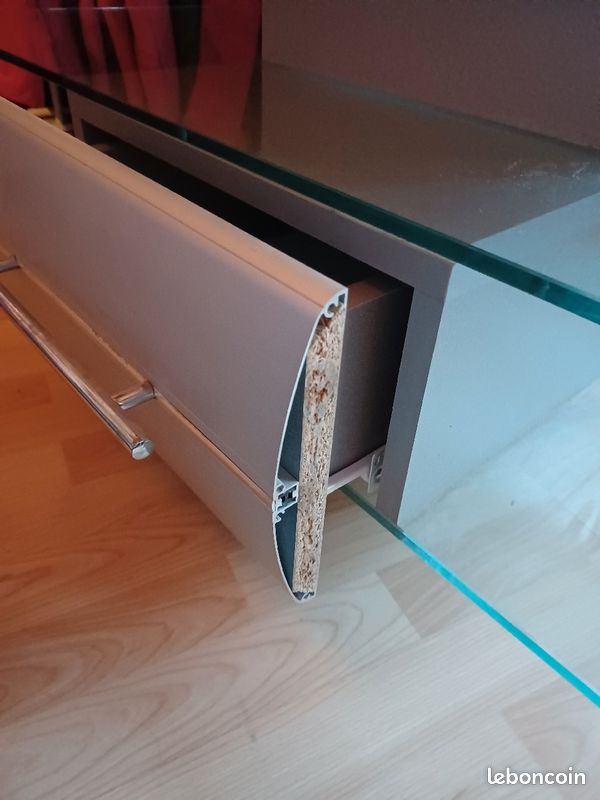 Meuble télé (en verre) (image 4)