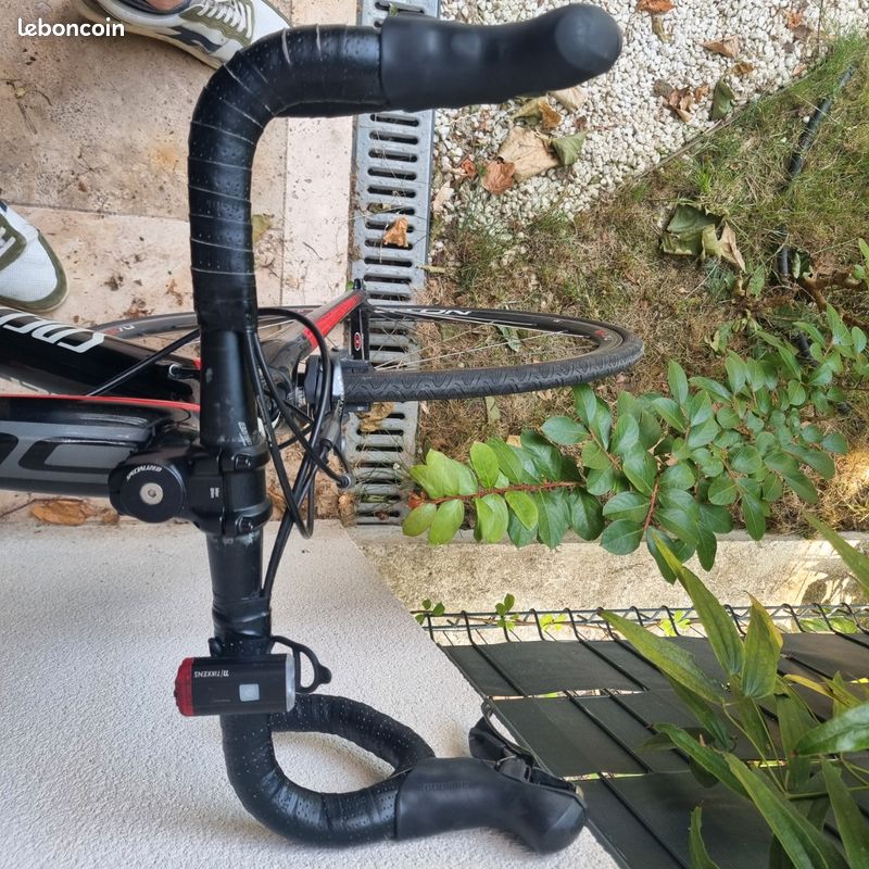 Velo de route spécialized tarmac sl4 pro t61 (image 3)