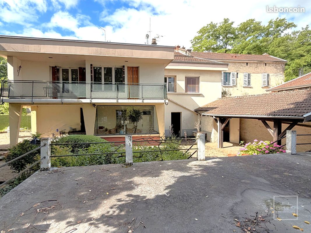 Maison 6 pièces 120 m² · à Collonges-au-Mont-d'Or · 120 m² · 440 000 €