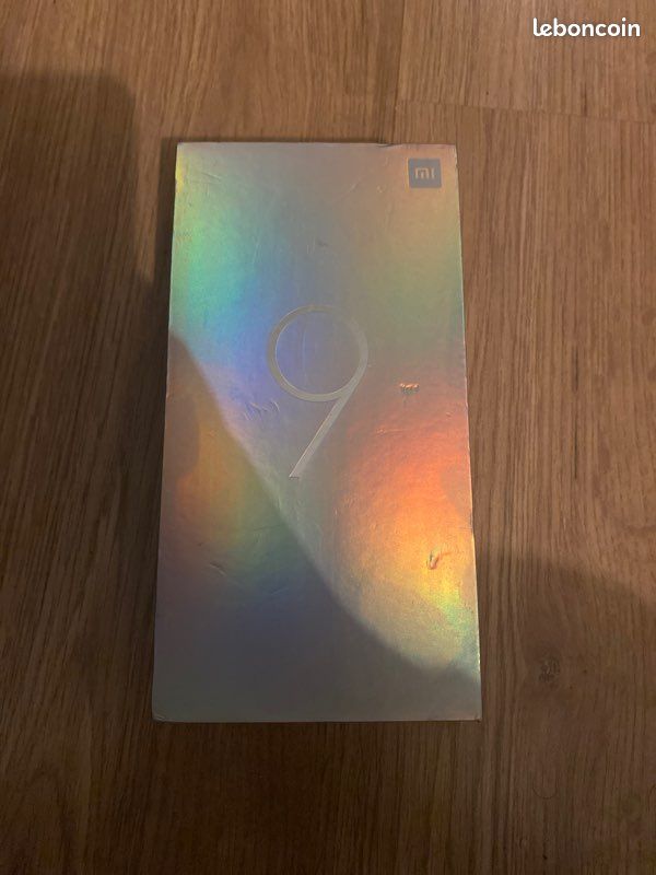 Xiaomi mi 9 piano black 6GB RAM 64GB ROM (image 3)