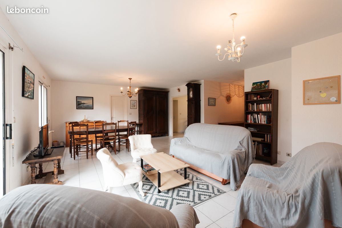 Maison 5 pièces 130 m² · à La Rochelle · 130 m² · 2 500 €/mois