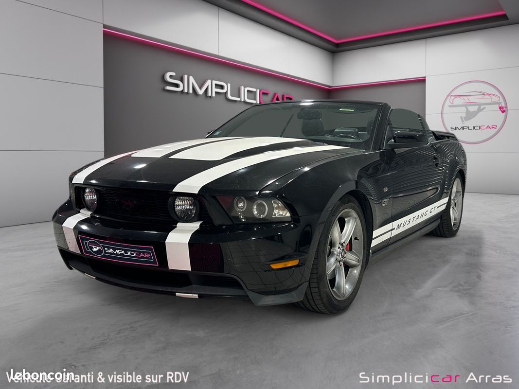 FORD MUSTANG GT CABRIOLET 4.6 V8 300CH - BOÎTE MANUELLE - Garantie 12 mois (image 4)