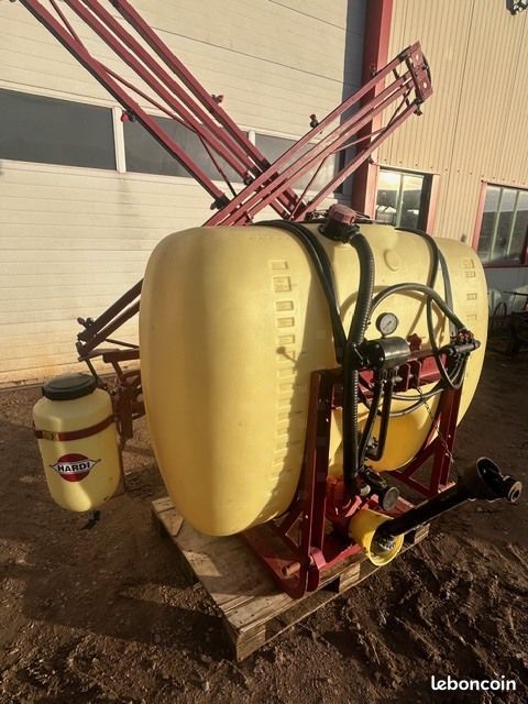 Hardi MASTER 800 (image 2)