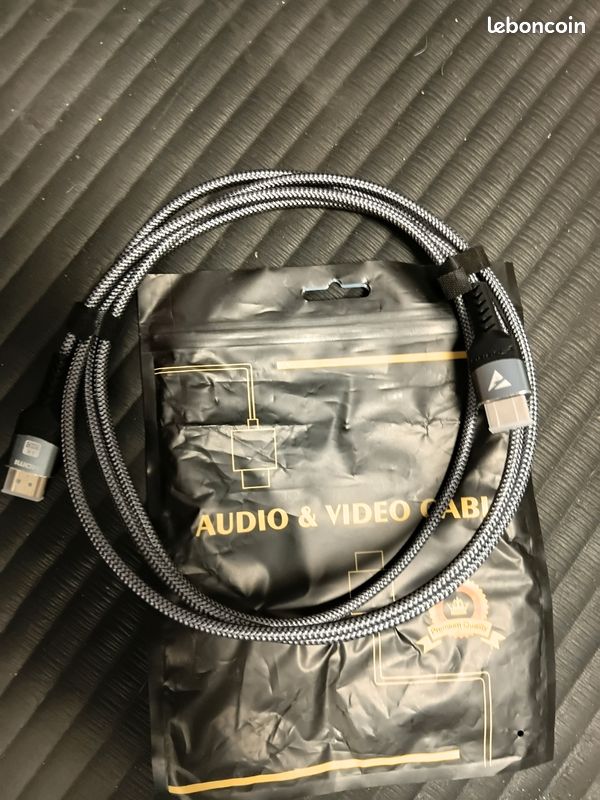 Câble HDmi 2 m (image 1)