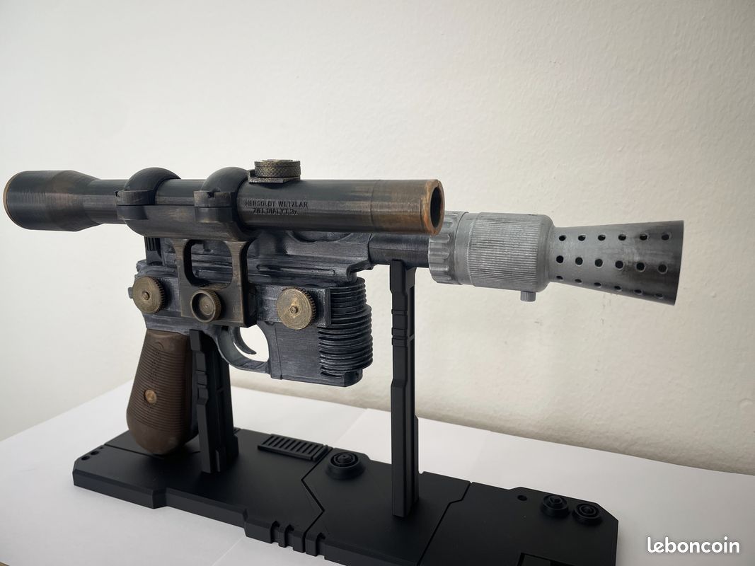 Blaster Han Solo DL-44 Avec Support - Accessoire Fait Main Star Wars