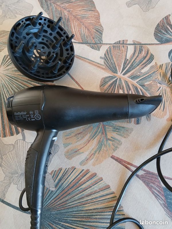 Sèche cheveux (image 2)