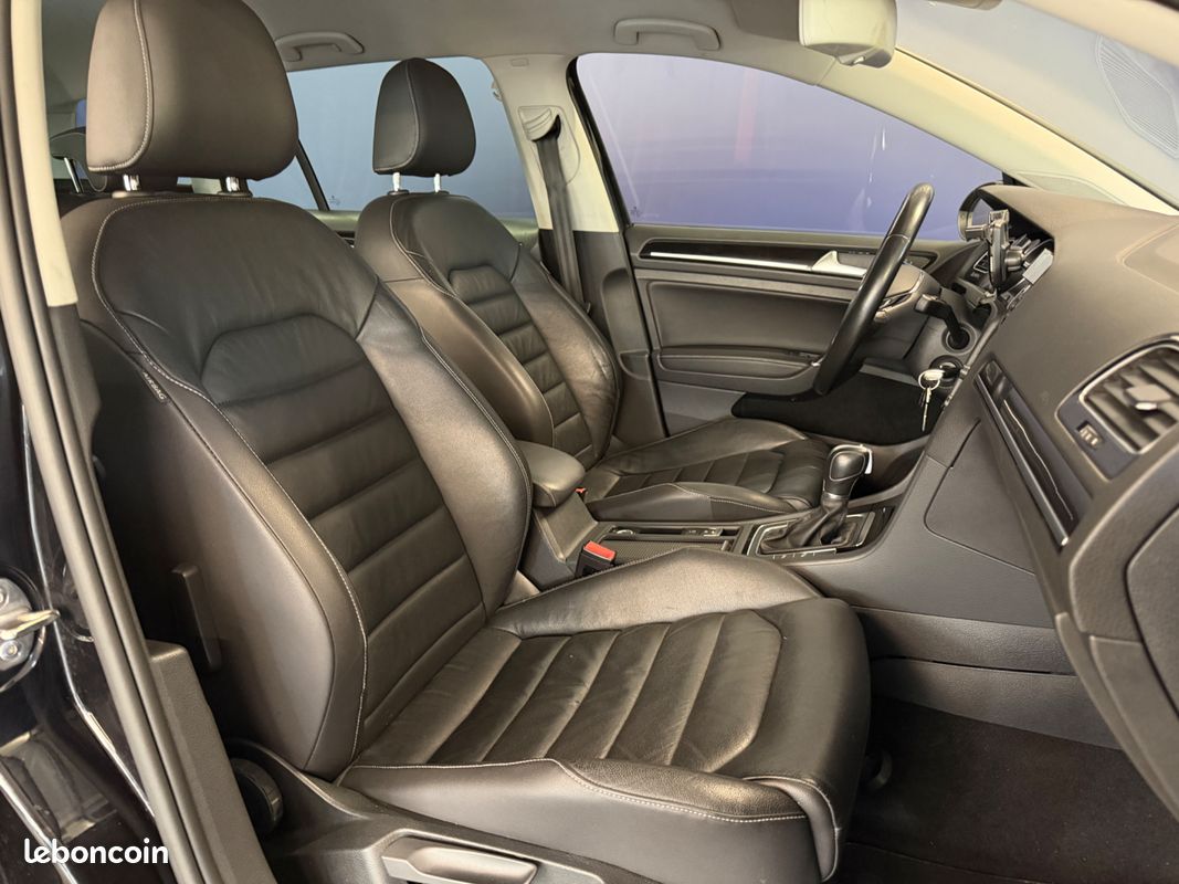 VOLKSWAGEN Golf SW 1.6 D 110ch Confortline Business - 2016 - CarPlay - Boîte auto (image 13)