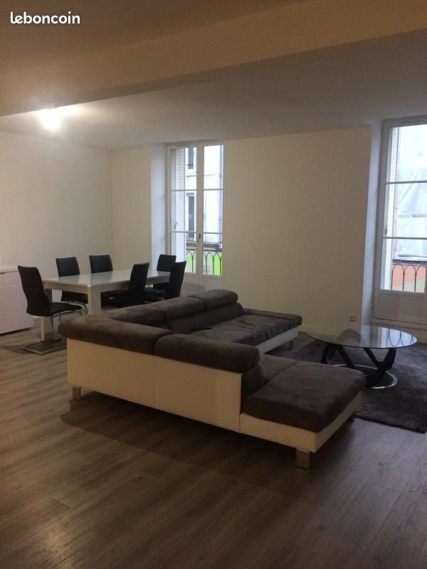 Appartement 3 pièces 81 m² · à Orléans · 81 m² · 756 €