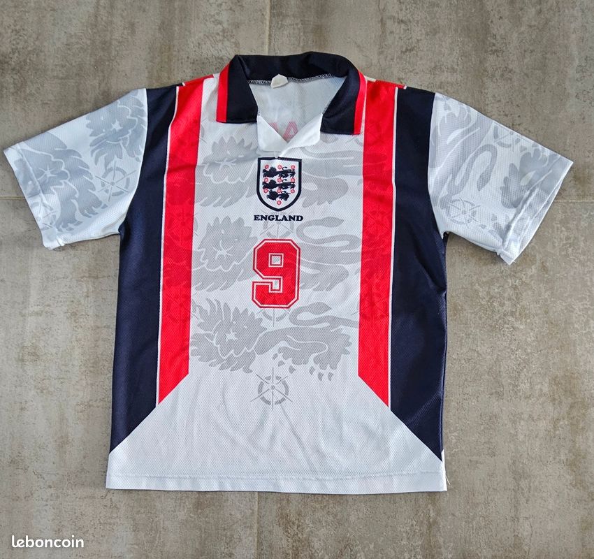Maillot De Foot Umbro Angleterre Extérieur, Taille L, Manches Courtes, Très Bon état