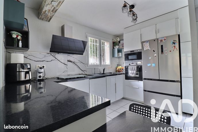 Maison 4 pièces 77 m² — 3