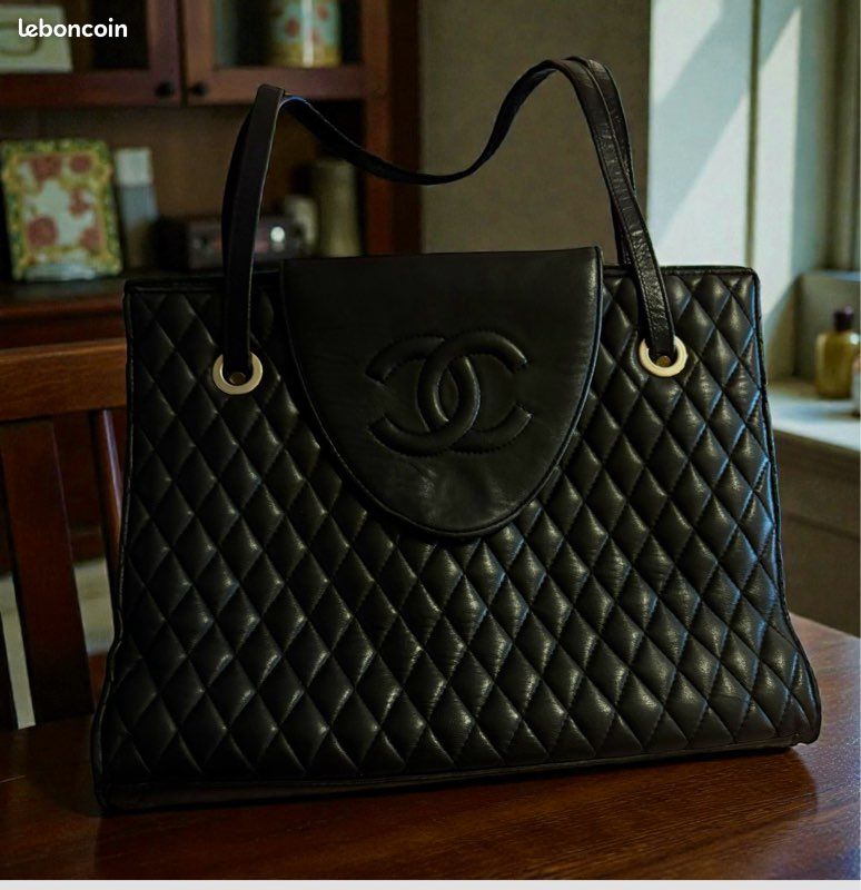Sac à main Vintage 1975 Chanel TBE (image 1)