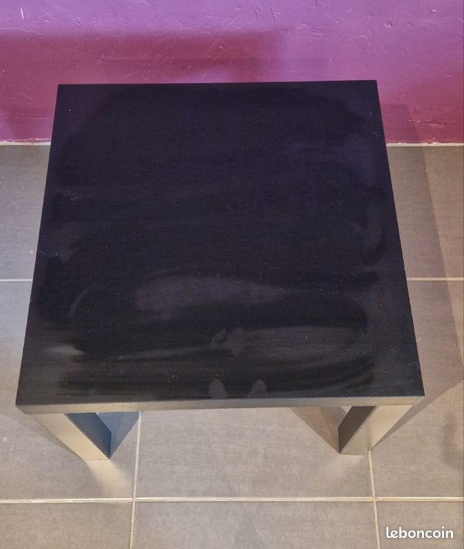 Petite table basse ou d'appoint (image 3)