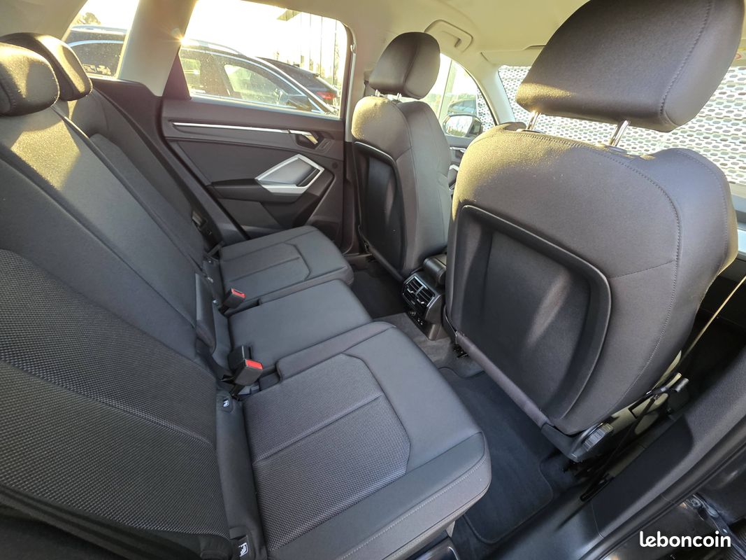 AUDI Q3 35 TDI 150 ch S tronic 7 Advanced (image 20)