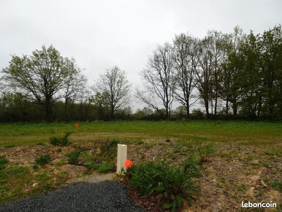 Terrain 322 m² Saint Andre Treize Voies · à Montréverd · 29 500 €