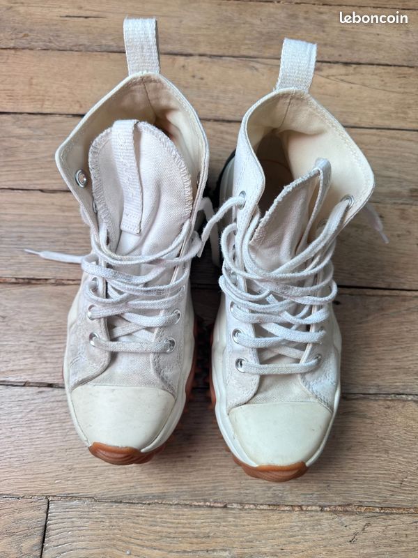Paire de Converse blanches (image 2)