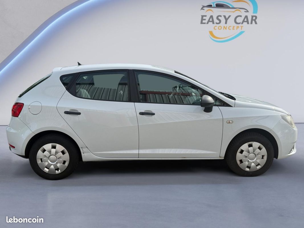 SEAT IBIZA IV 1.4i 16V 85 ch Référence PHASE 2 (image 6)