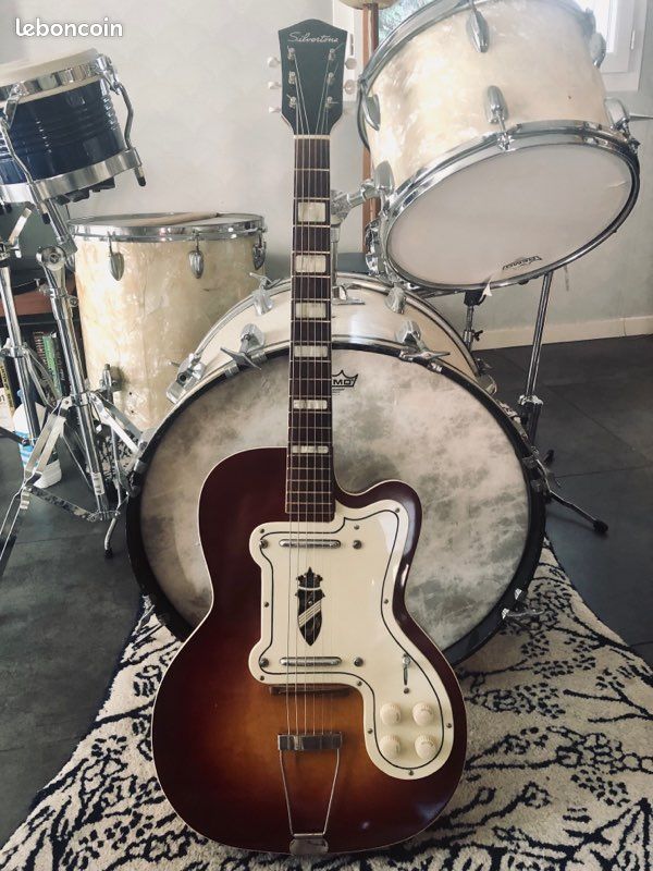 Silvertone Thin Twin 1369L (image 11)