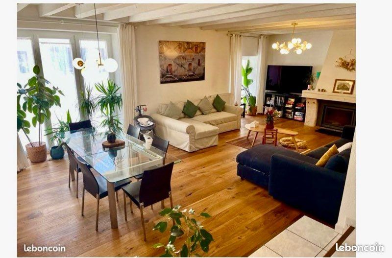 Appartement 5 pièces 138 m² · à Gex · 138 m² · 449 000 €