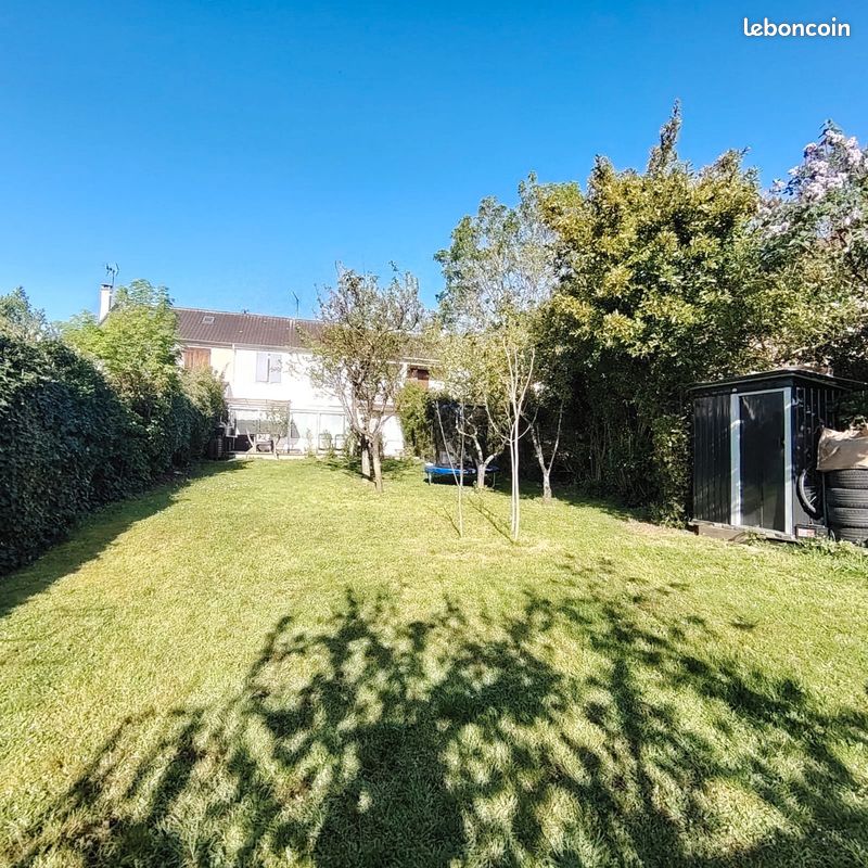Maison 6 pièces 103 m² · à Ecquevilly · 103 m² · 279 000 €