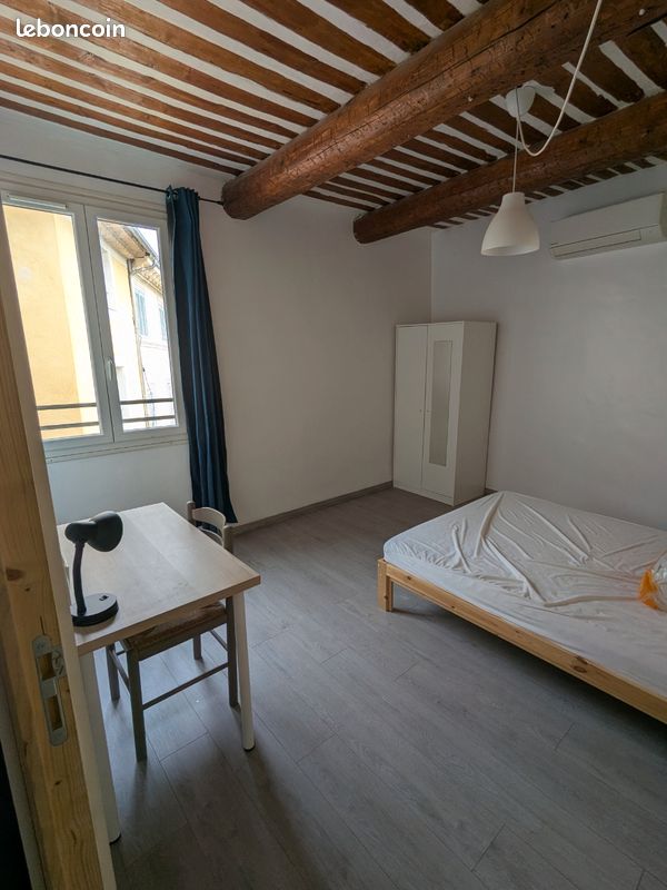 Appartement 4 pièces 76 m² · à Apt · 76 m² · 395 €/mois