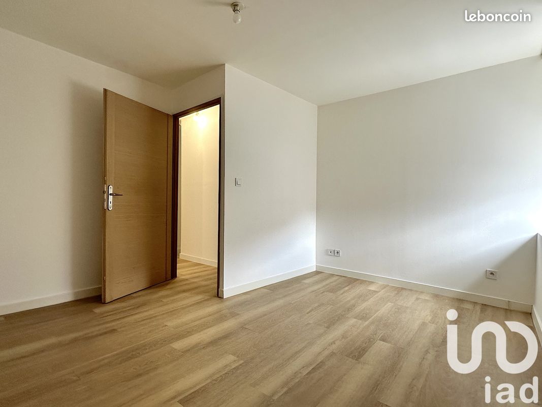 Maison a louer wattrelos - 5 pièce(s) - 74 m2 - Surfyn