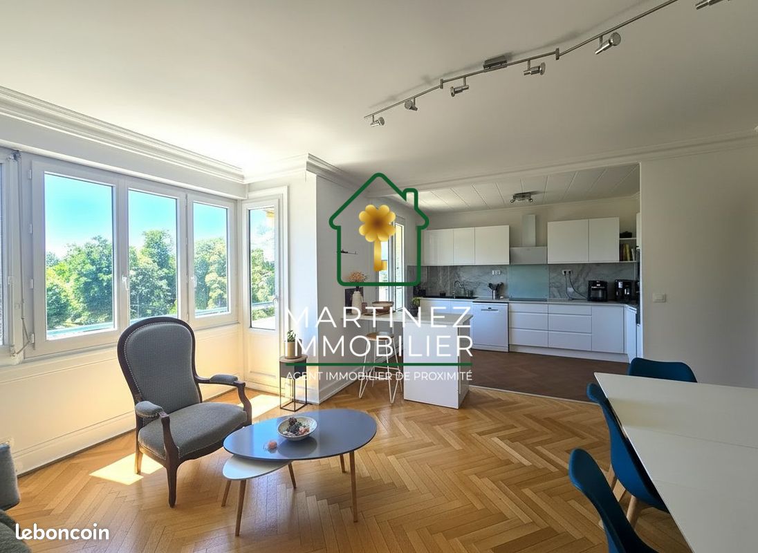 Appartement 5 pièces 112 m² · à Bron · 112 m² · 319 000 €