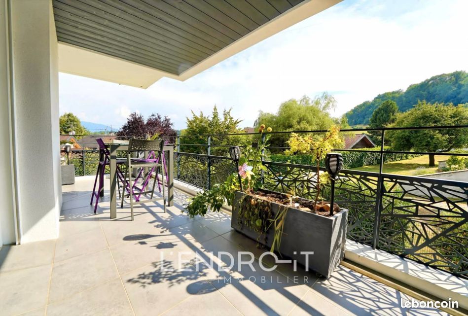 Appartement 4 pièces 77 m² · à Rumilly · 77 m² · 379 000 €