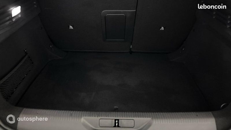 Peugeot 308 1.2 PureTech 130ch S&S Allure (image 14)