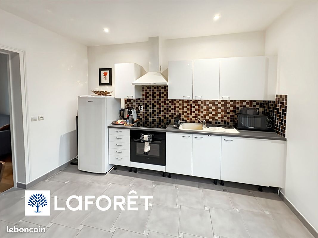 Appartement 1 pièce 27 m² · à Villemoisson-sur-Orge · 27 m² · 750 €/mois
