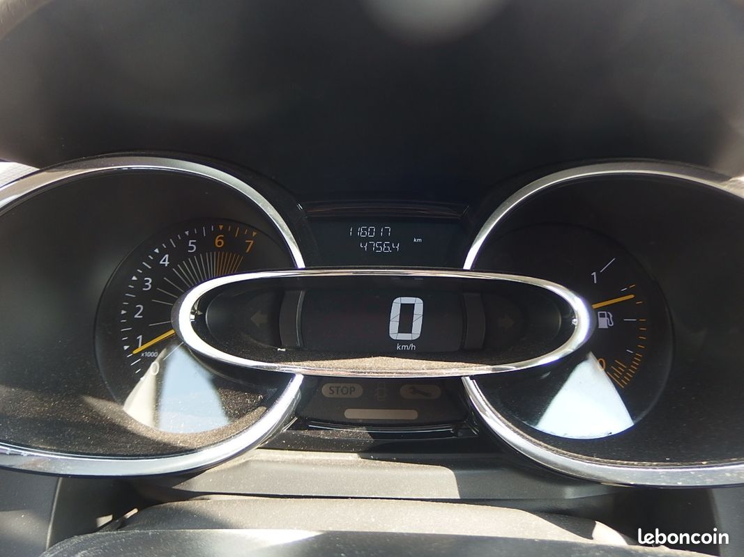 Renault CLIO IV 1.2 16V 75CH ZEN (image 15)