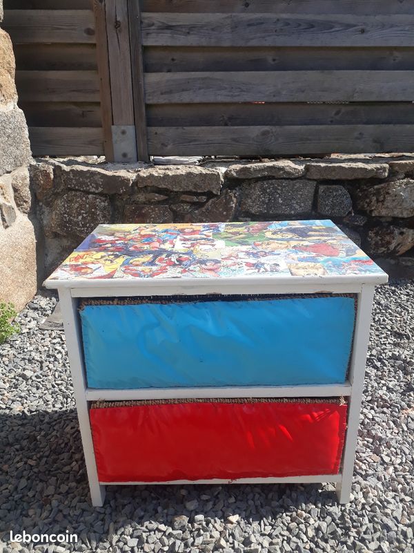 Table de chevet comics (image 2)