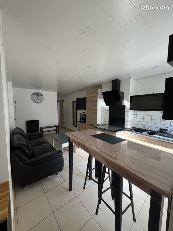 Appartement 2 pièces 42 m² · à Saint-Chély-d'Apcher · 42 m² · 460 €/mois