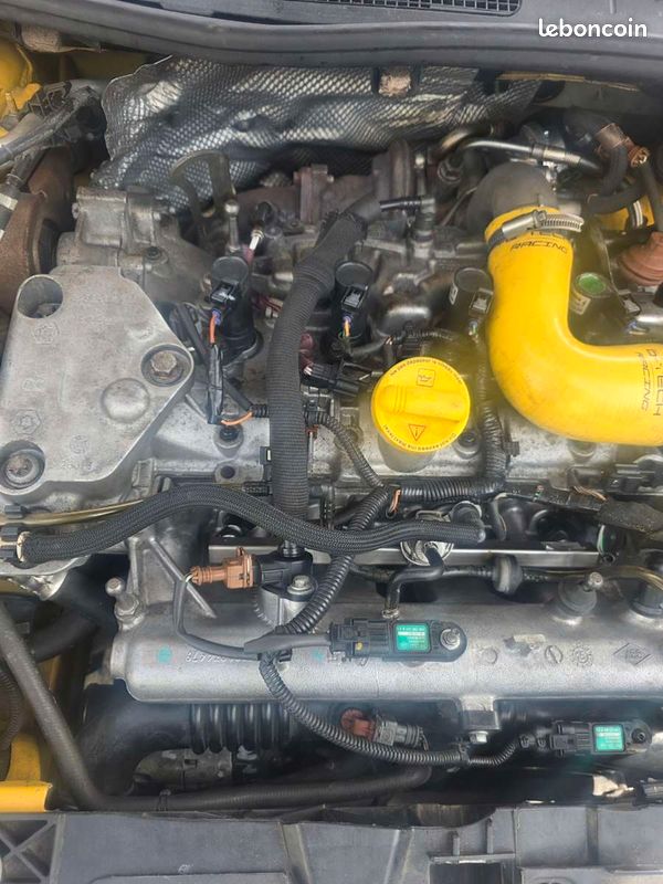 Moteur megane 3 rs (image 1)