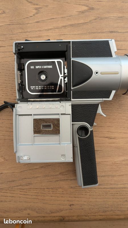 Boîtier et film Posso vintage 1960 made in France