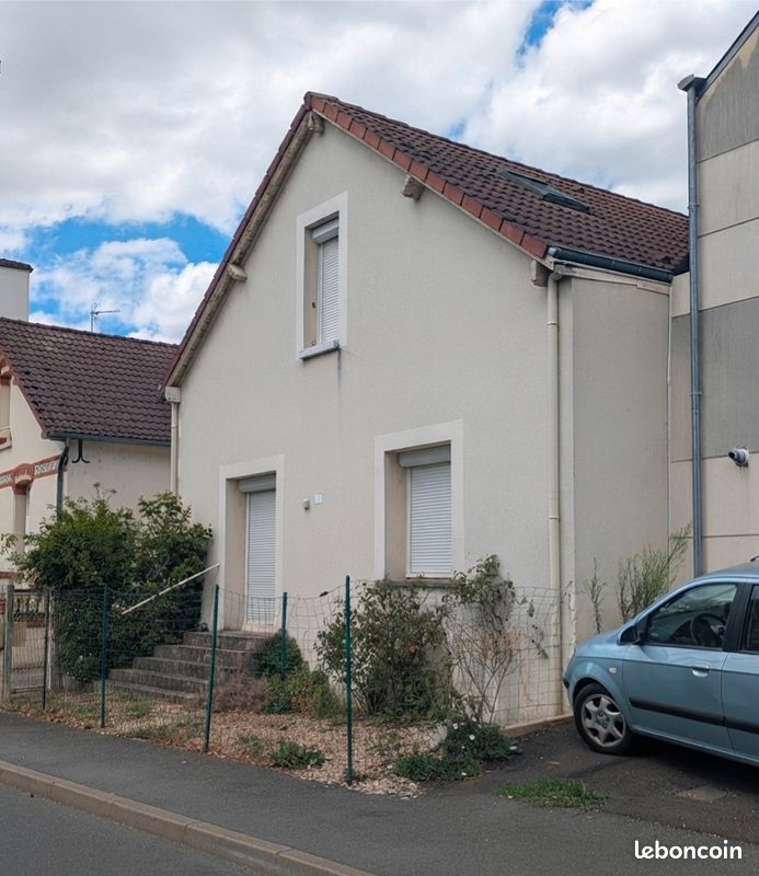 Maison 4 pièces 102 m² · à Orléans · 102 m² · 200 000 €
