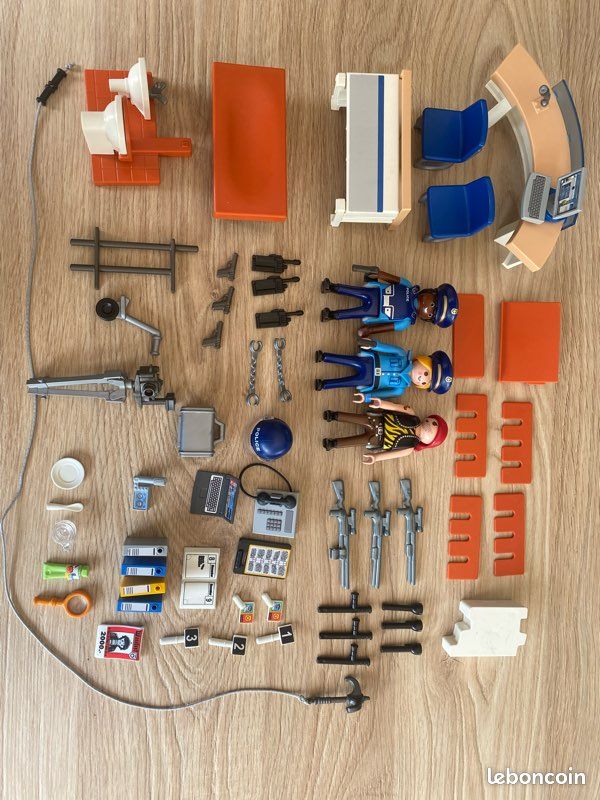 Commissariat Playmobil 4264 (image 6)