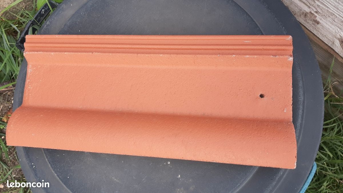 Demi tuile redland (image 1)