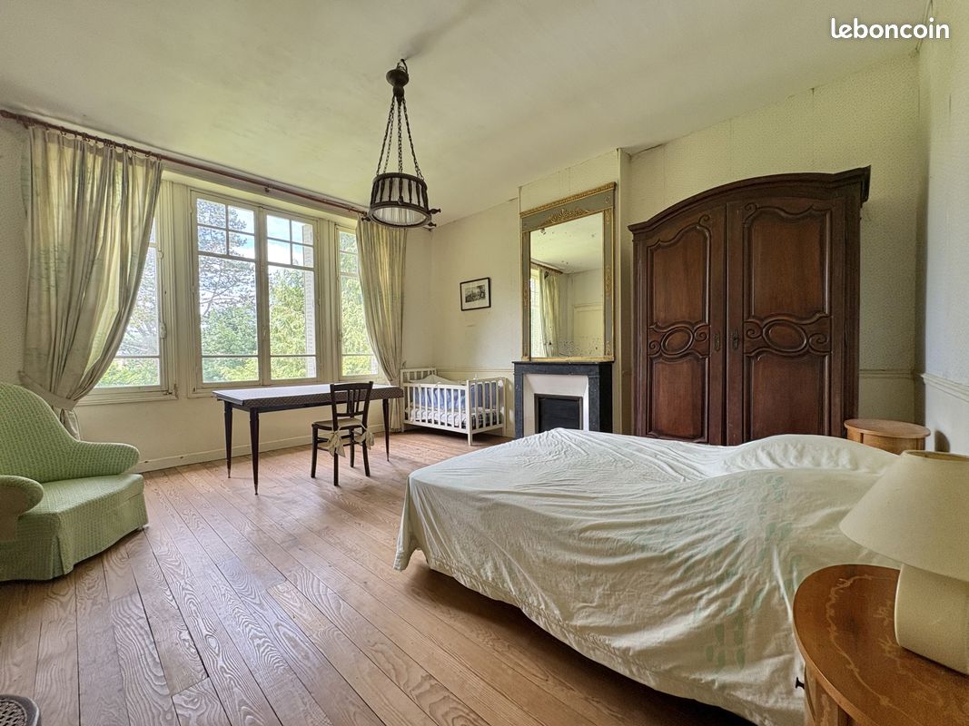 Propriété 13 pièces 410 m² (image 12)
