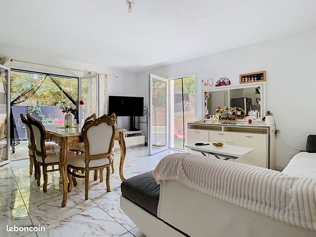 Appartement 4 pièces 77 m² · à Vitrolles · 77 m² · 320 000 €